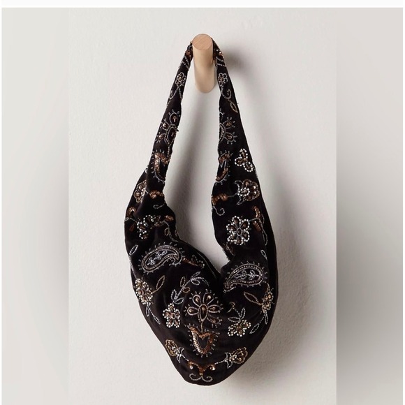 Free People Handbags - Free People Nashville Nights black velvet embroidered bag new NWT party night